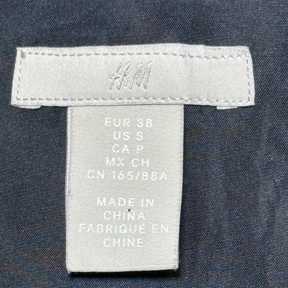 🌻 H&M Black Sleeveless Wide Leg Tie Waist Romper Jumpsuit* size Small - Picture 7 of 10